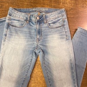 American Eagle, denim blue jeans, size 6